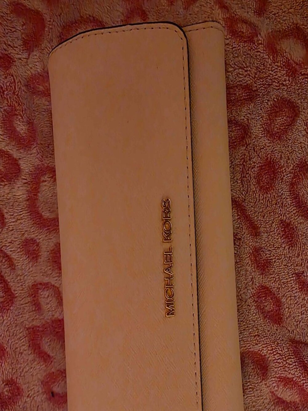 Michael Kors Pink Wallet - Like New - Picture 4 of 4